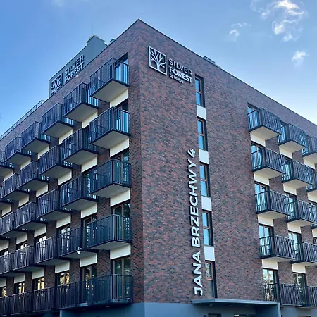 公寓式酒店 Silver Forest 什切青