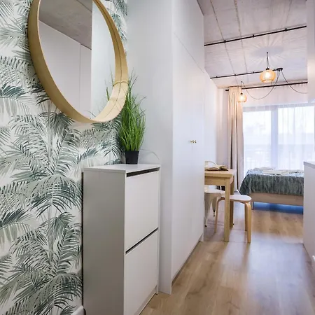 Silver Forest アパートホテル